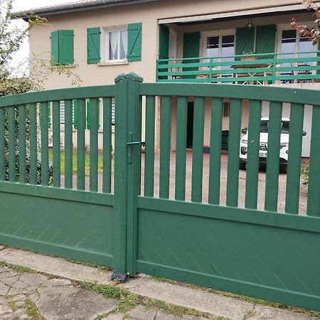 L'Escale Thermale Montrond-les-Bains Exterior photo